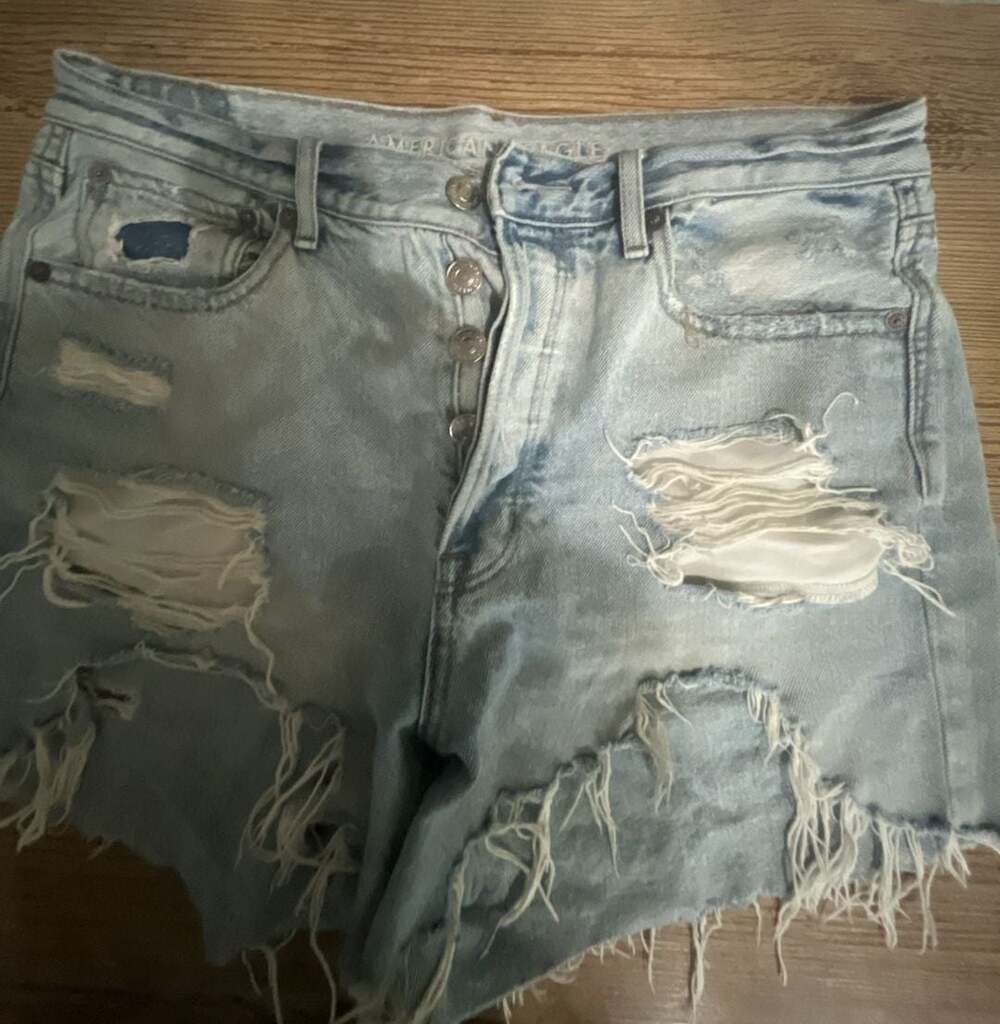 American Eagle Women's 90s Boyfriend Ripped Blue Jean Shorts Button Fly